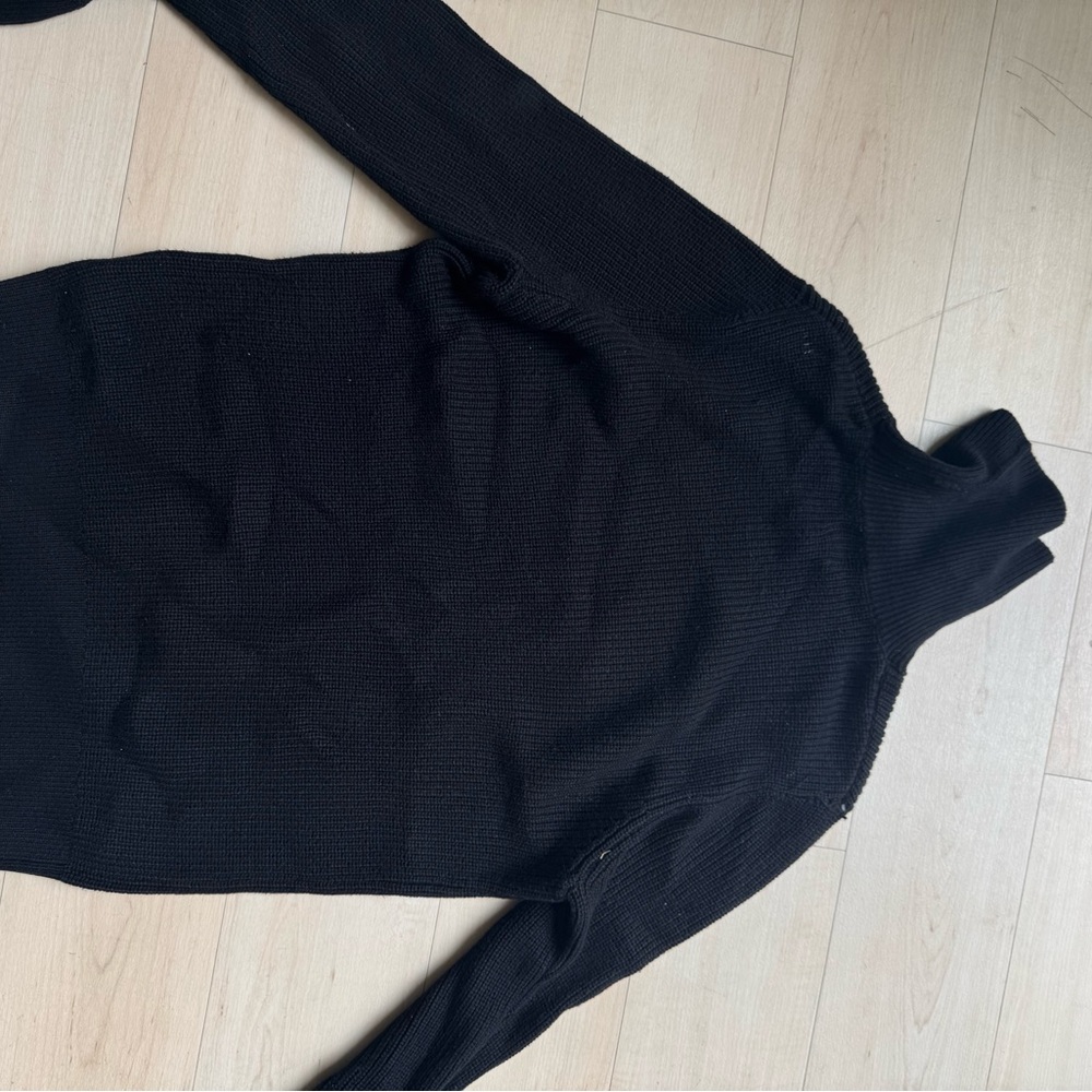 H&M Black Turtleneck Sweater